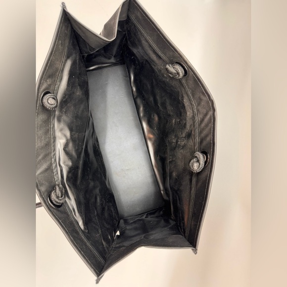 Scoop NYC Black Bag - Picture 3 of 6